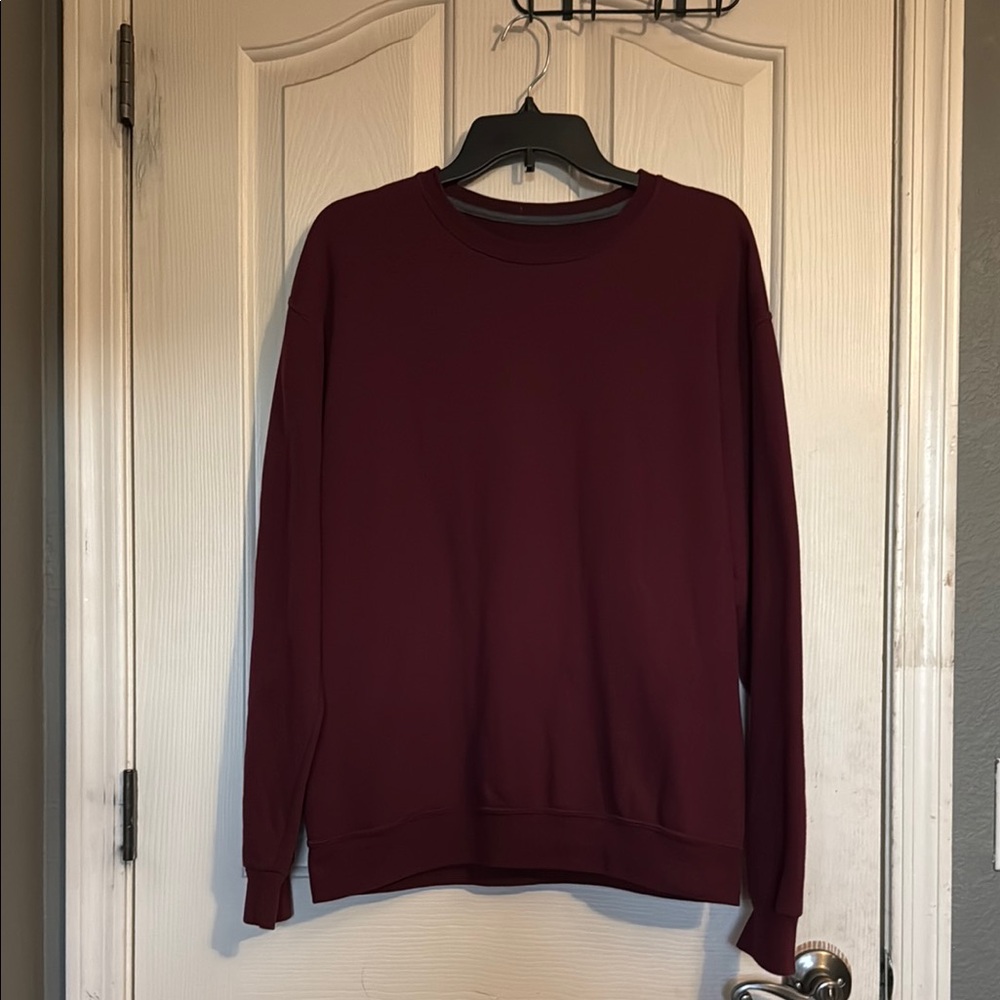 Fruit of the Loom Maroon Crewneck Sweatshirt